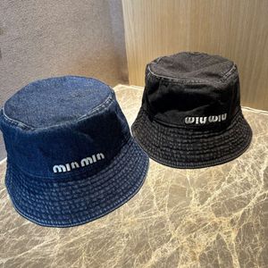 Casquettes de balle Miu Family Miao Family's Même Denim Wash Bleu Noir Femme Broderie Lettre Logo Chapeau De Pêcheur Pare-Soleil