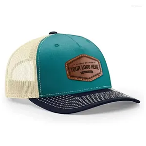 Gorras de bola Calidad premium Parche de cuero personalizado Bordado Sombrero de camionero 5 paneles Richardson 112 Malla trasera