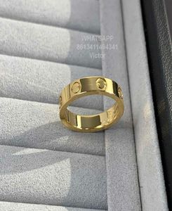 Anneaux de bande 18K 36 mm Love Ring V Gold Material ne s'estompera jamais d'anneau étroit sans diamants de luxe Marque Reproductions officielles WI9705952