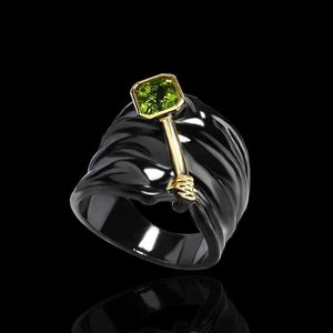 Anneaux de bande 925 Silver deux tons incrustés Topaz Green Zircon Ring Special Design Black Gold Engagement Bijoux Gift H240425