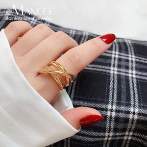 Bands anneaux est Cross Cross Multiryer Fashion Wide Ring Simple for Women Party Fine Jewelry Classic Gift for Wedding Trendy 231219