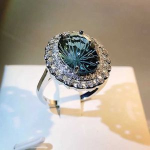 Bands Anneaux Haute Couture Blue Topaz Womens Ring 925 Silver Natural Fireworks Cocktail Bijoux Gift H240425