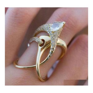 Anillos de banda Lujo Irregar Magical Witch Ring Super Cool Accesorios Gadget Golden Twist Winding Mujeres Joyería Personalidad Drop Delive DHH8B