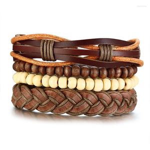 Brazalete 2022 Moda Cuenta de madera PU Cuero trenzado de cuatro piezas Color retro y pulsera de estilo occidental para accesorios para hombres