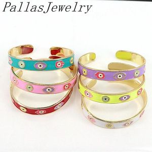 Brazalete 5pcs de cobre colorido ojos de esmalte hamsa manguito de mano para mujeres pulsera abierta chapada en joyería al por mayor joyería