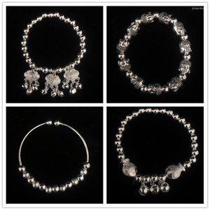 Bracelet pour femmes, tempérament polyvalent bohème rétro Style ethnique Miao, bracelets en argent, bijoux à la mode