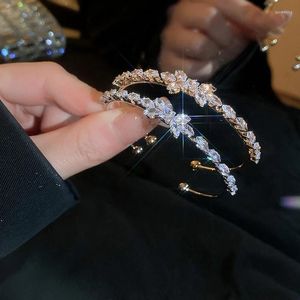 Bracelet de luxe brillant en Zircon avec nœud papillon pour femmes, ouvert, haute qualité, géométrie complète, strass, bijoux à la mode, cadeau