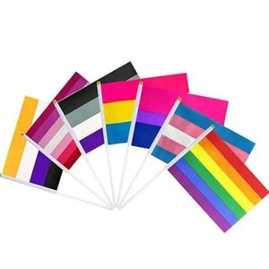 Drapeaux de bannière 8 styles arc-en-ciel polyester main agitant le jardin de drapeau avec mât de drapeau 14x21cm en gros Cpa4264 Jy29 Drop Delivery Home Fest Dhpto