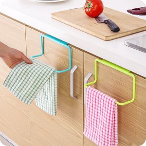 Toallero de baño, puerta trasera del gabinete, soporte para toallas, estante colgante de plástico multifuncional para baño, cocina ZWL451