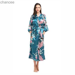 Vestidos informales básicos Batas de kimono de satén de seda para mujer Ropa de dormir larga Bata Bata con estampado de pavo real floral Fiesta Boda Dama de honor Albornoz LST230904