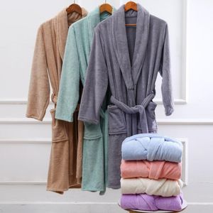 Albornoz toalla mujer otoño terciopelo grueso Coral polar batas de baño pareja cinturón de lujo cálido invierno franela hombres ropa de dormir camisón zyy650