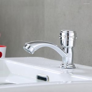 Grifos de lavabo de baño, 1 Uds., lavabo de plástico, grifo de agua fría individual, grifo de baño de apertura rápida, fregona, grifos de piscina para accesorios de cocina