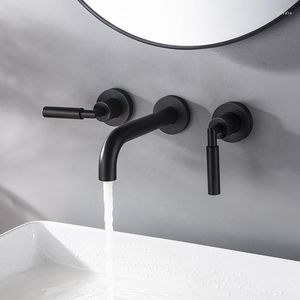 Grifos de lavabo de baño Diseño de moda Latón de alta calidad Montado en la pared Grifo de dos manijas Lavabo de agua fría Grifo alto