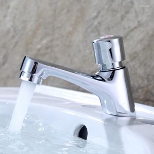 Grifos de lavabo de baño, lavabo de inodoro, presión de mano, tiempo de cierre automático, grifo de lavabo de retardo, interruptor de grifo de latón cromado