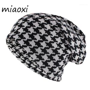 Beanie Skull Caps Miaoxi Hip Hop Mujeres Moda Sombrero Houndstooth Otoño Gorros Cálidos Skullies Plaid Casual Gorros Bufanda Suave Doble 207q