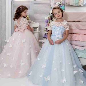 Hermosa mariposa Vestido para niñas de flores Cuello cuadrado Apliques de encaje Arco Manga corta Vestidos para niñas Vestidos hasta el suelo Precioso vestido de cumpleaños