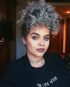 Hermoso rizado rizado gris y bule cola de caballo cabello humano corto afro gris colas de caballo moño updo clip en extensión rizos postizo brasileño real teñible 120 g 2023 Nuevo