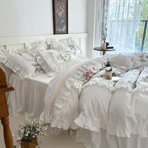 Ensembles de literie ensemble Style coréen coton blanc frais jardin princesse dentelle volants housse de couette drap couvre-lit taies d'oreiller jupe de lit