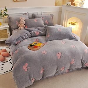Bedding sets Warm Soft Flannel Duvet Cover Coral Fleece Winter Thick Single Double Queen King Size Quilt cover Sided Velvet 231025