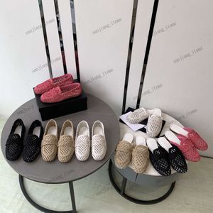 Beige Rafia Cordón Mules C 2 Zapatillas Zuecos Sandalias para mujer Chanclas de punto trenzado Ganchillo Punta cerrada Sandalia sin cordones 2024 Zapatos de diseñador Zapatillas de deporte Mocasines Chanclas de playa