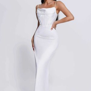 Beishi fabricante de ropa de lujo blanco tirantes finos largo limo ceñido al cuerpo satén fiesta corsé Maxi vestido Mujer