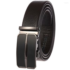 Cinturones Tendencia Lychee Texture Soft Belt Men's Luxury First Layer Cowhide Twill Hebilla automática Compre 1 Obtenga FreeBelts Forb22