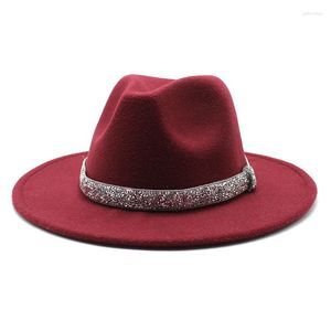 Bérets hommes femmes chapeau femmes hommes Fedora femme homme Fedoras en vrac feutre chapeaux femme homme Panama casquette Jazz casquettes 2023 vente en gros