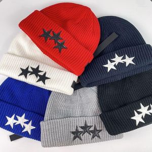 Bérets hommes femmes tricoté étoiles casquettes élastique unisexe hiver chaud bonnet décontracté fil court Hip Hop chapeaux