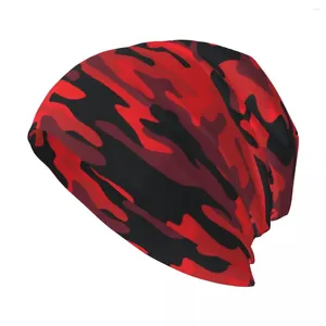 Bérets Militaire Rouge Camouflage Skullies Bonnets Chapeau Camo Texture Été Unisexe Casquettes Extérieures Chaud Thermique Élastique Bonnet Tricoté