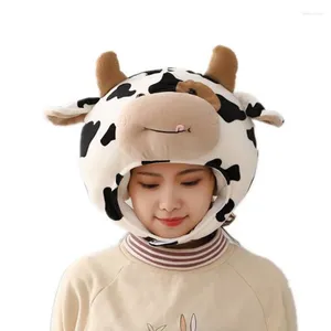 Berets Novelty Funny Milk Cow For Head Plux Hat Pillow Spot Imprimez Cartoon Animal en peluche Casplay Halloween Cosplay Party