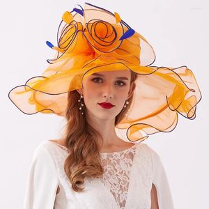 Bérets Orange Wide Brim Wedding Luxury High Quality Party Partys Ladies Rose Flower Fedoras Hat pour femmes