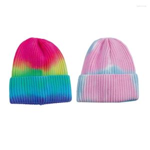 Berets Femmes tricot beanie Warm Ear Protector chapeau adolescents Gradient Couleur Design