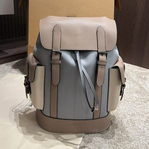 Los más vendidos Diseñador Hombres Mochila Bolsa Tendencia de moda de lujo Bordado para hombre Mochilas de viaje de lujo Casual Durable Bolsas de cuero suave Mochilas de doble hombro