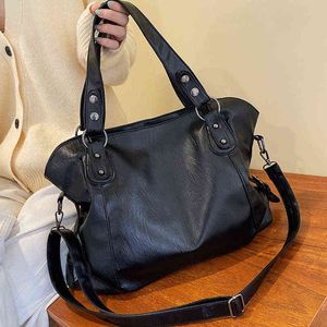 Big Black Sacs à bandoulière pour femmes Grand Hobo Shopper Bag Solid Color Quality Soft Leather Crossbody Sac à main Lady Travel Tote Bag H220414