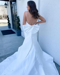 Robes de mariée à gros nœud 2023 robes de mariée en satin sirène chapelle jardin château image réelle ivoire blanc mariée inspiration vibes spaghetti cou sans manches dos nu