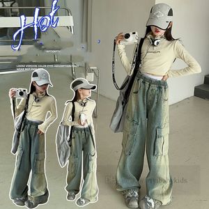 Grandes filles Jeans cargo dégradé vieux enfants taille élastique grande poche pantalon en denim à jambes larges 2024 printemps adolescent lettre imprimée T-shirts à manches longues Z6910