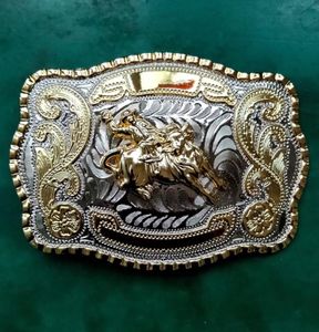 Hebilla de cinturón de metal de vaquero de Rodeo Bull de oro plateado de gran tamaño para Men039s Jeans Belt Head3283744