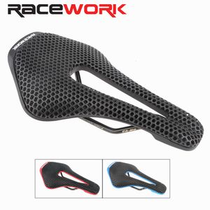 Sillines de bicicleta Racework 3D Impreso Sillín de bicicleta Fibra de carbono Ultraligero Hueco Cómodo Transpirable MTB Mountain Road Bike Ciclismo Piezas de asiento 230606