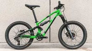 Vélos 20 24 pouces enfants en fibre de carbone doux tail à queue de montagne de montagne