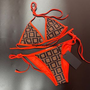 Bikini Summer Designer Femmes Bikini Ensemble Sexy Dos Ouvert Sangle De Luxe Maillots De Bain Lettre Deux Pièces Split Maillots De Bain Costume De Plage Biquini Sans Anneau En Acier Avec Coussinets De Poitrine