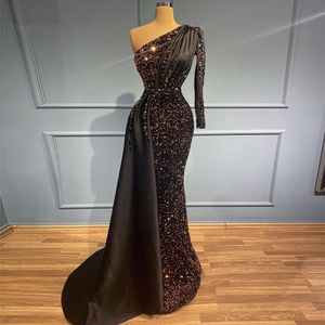 Robes de bal sirène noires une ligne une épaule en satin dentelle à manches longues sexy col haut paillettes élégantes balayage train robes de soirée formelles robes de filles