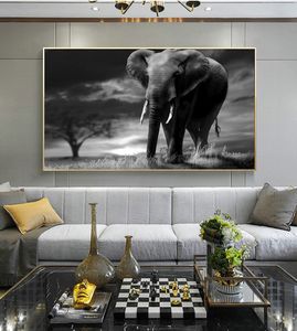 Arte de pared de elefantes africanos negros sobre lienzo, póster de animales salvajes e impresiones escandinavas para decoración para sala de estar, pinturas