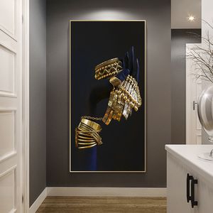 Póster de lienzo de mano de mujer africana negra y dorada, cuadro de arte de pared moderno, joyería de plata, pintura al óleo para decoración de sala de estar