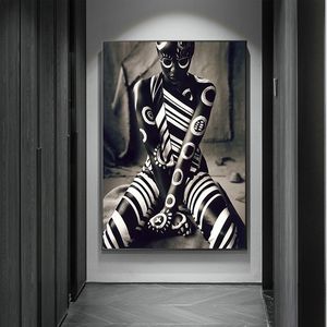 Affiche de femme africaine à motif noir et blanc, peinture sur toile imprimée HD, Figure Unique, images d'art murales, décor Mural de salon