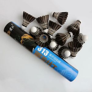 Noir Barreled Badminton entraînement Match plume d'oie 12 pack en gros volant Durable 231229