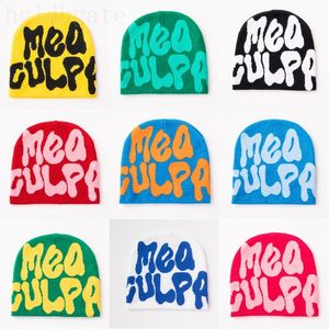 Gorros negros Gorras de lujo clásicas Cráneo Compras en la calle Moda Invierno Calidez Casquette Homme Al aire libre Mea Culpas Tejidos Sombreros de diseñador para mujeres Creativo PJ090 C23