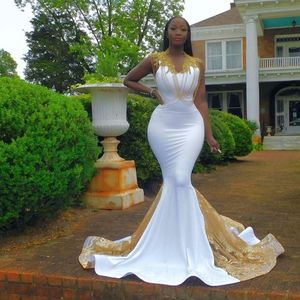 Black Girl White Mermaid Prom Dresses Gold Beaded V Neck Sequined Plus Size Vestido de noche African Formal Wear Party con encaje Appl207w