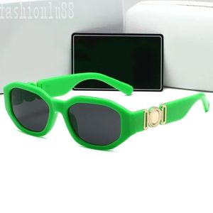 Lunettes de soleil design pour femmes nuances hommes lunettes de soleil luxe mode couleur unie polarisée gafas de sol partie hiphop surdimensionné hommes lunettes chic E23