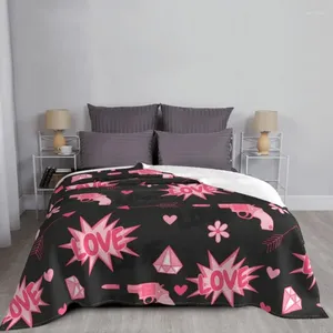 Mantas felices pistola de San Valentín Coral Feece Laveña Primavera Autumn Autumnable Maneta de lanzamiento caliente para la cama Bedding Bedding Trows