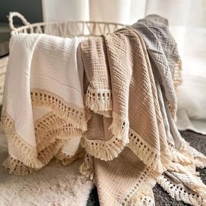 Blankets Swaddling born Baby Tassel Receiving Muslin Cotton Infant Fringe Swaddle Babies Sleeping Quilt Bed Cover 230331